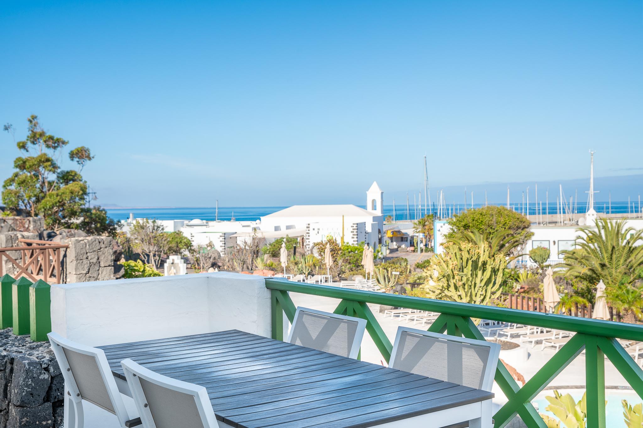 Hotel Livvo Volcan Lanzarote Playa Blanca Dış mekan fotoğraf