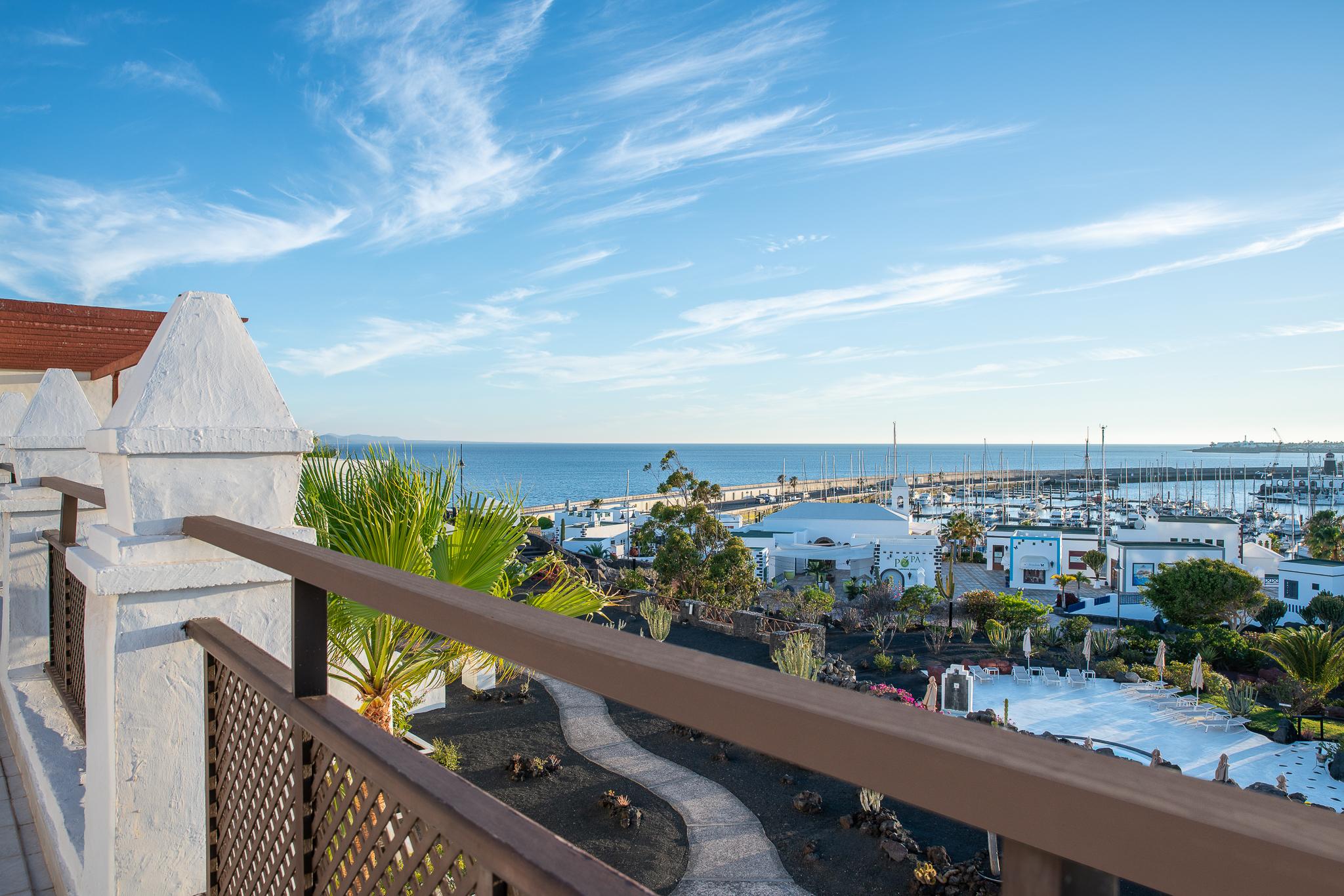 Hotel Livvo Volcan Lanzarote Playa Blanca Dış mekan fotoğraf
