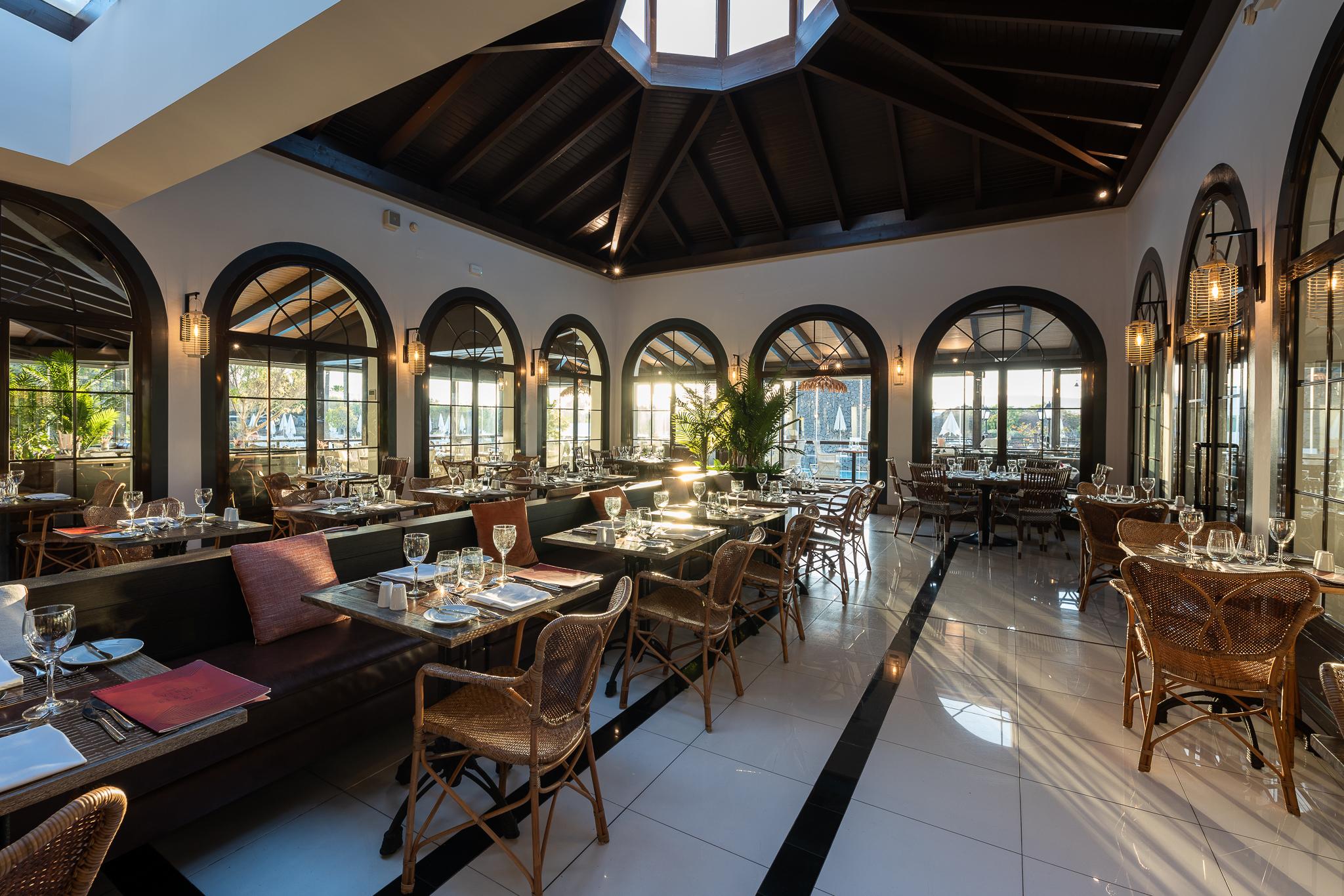 Hotel Livvo Volcan Lanzarote Playa Blanca Dış mekan fotoğraf