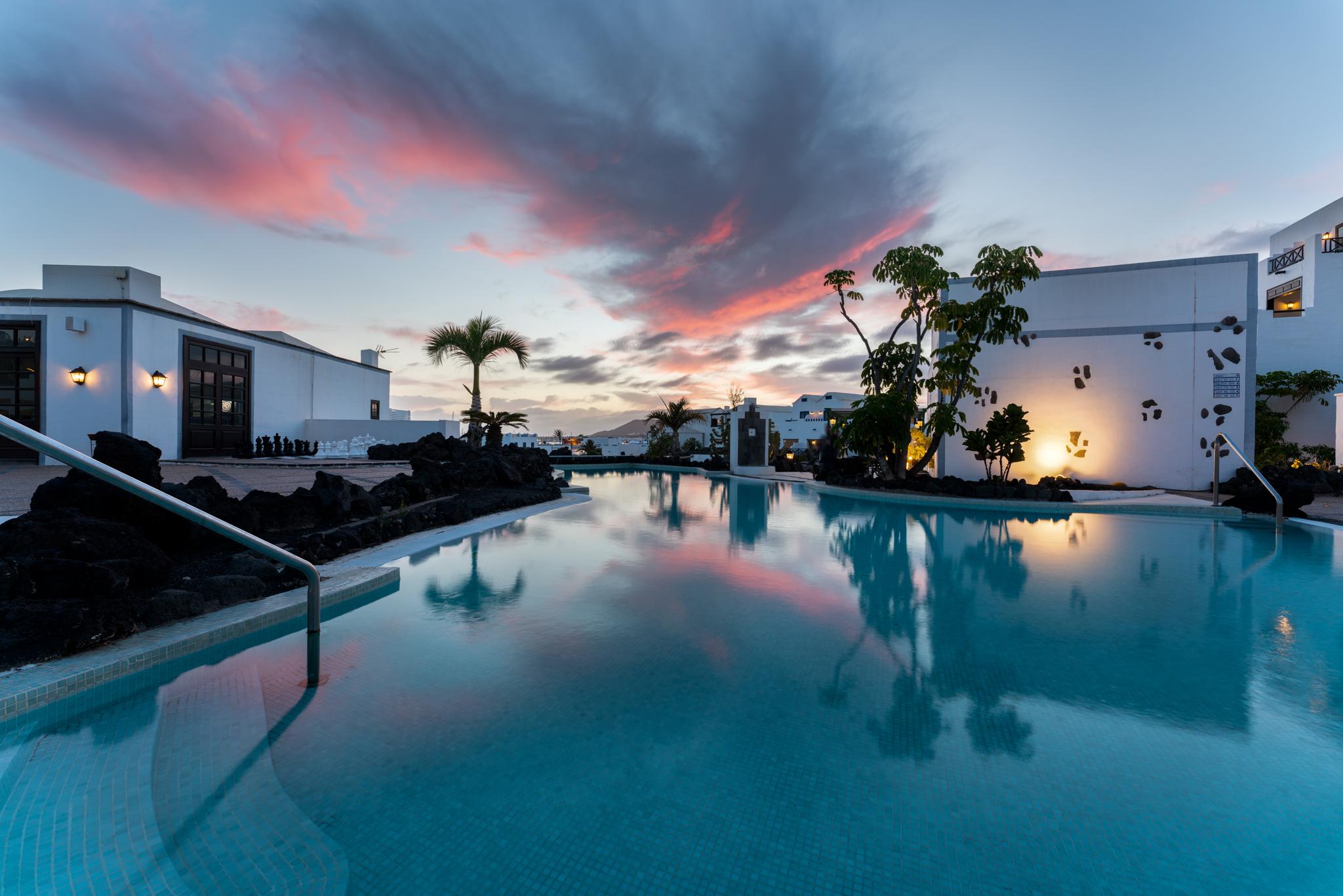 Hotel Livvo Volcan Lanzarote Playa Blanca Dış mekan fotoğraf