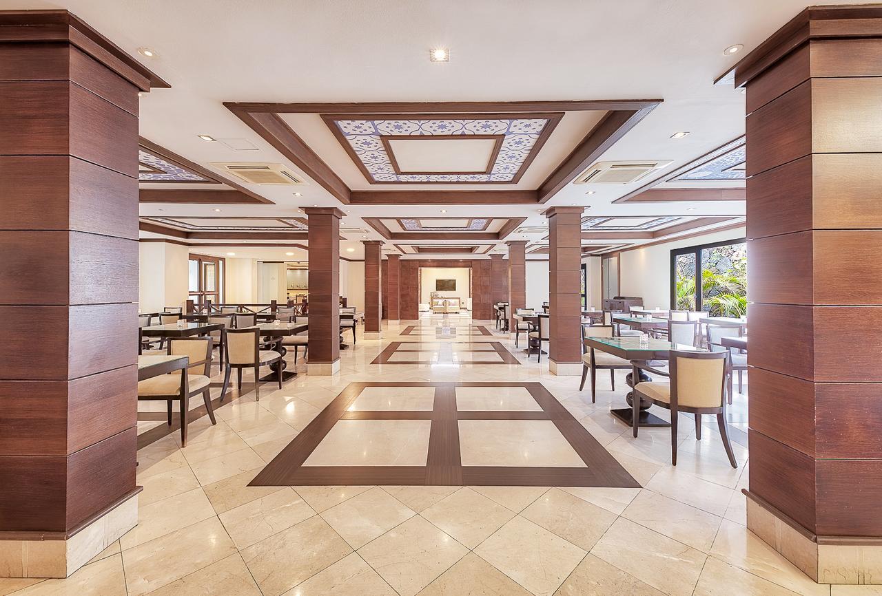Hotel Livvo Volcan Lanzarote Playa Blanca Dış mekan fotoğraf