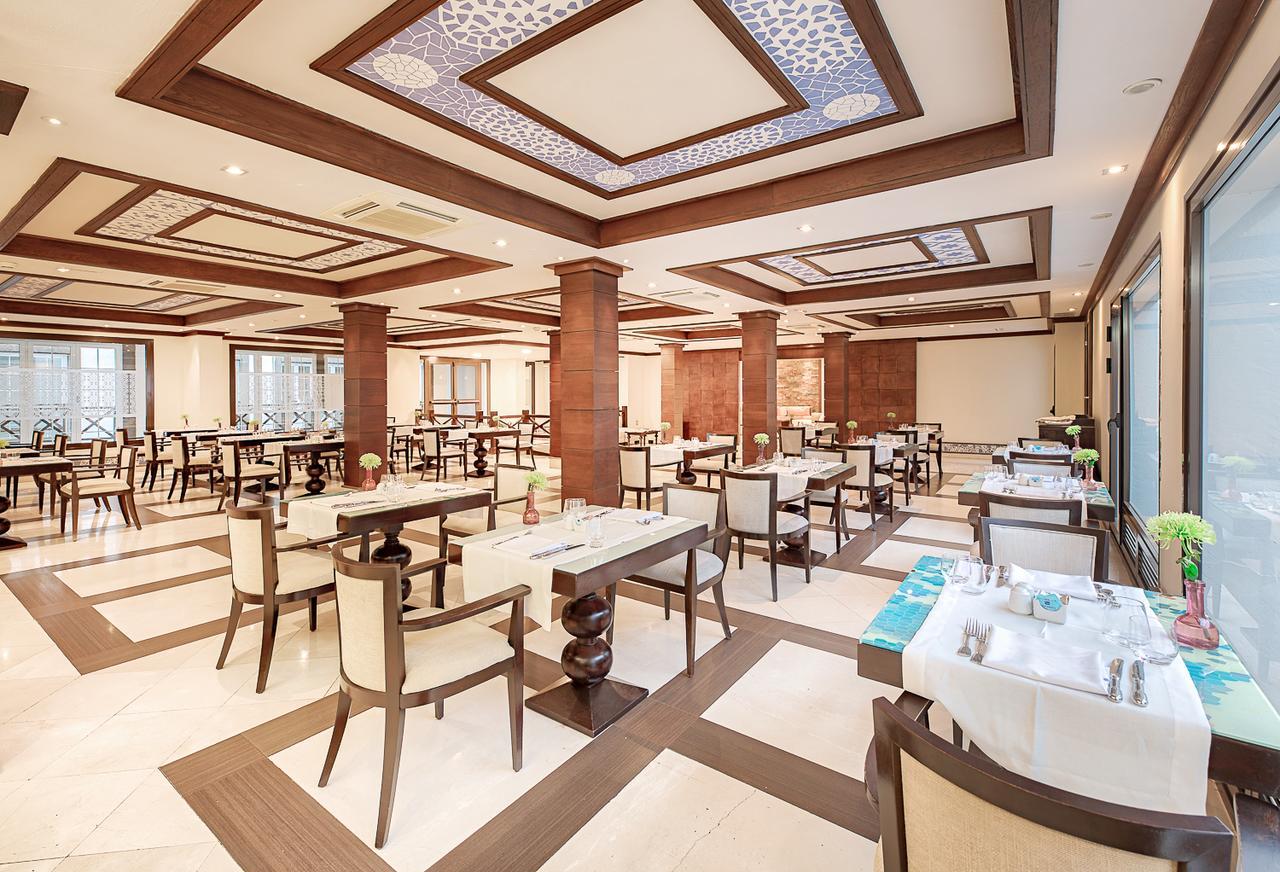Hotel Livvo Volcan Lanzarote Playa Blanca Dış mekan fotoğraf